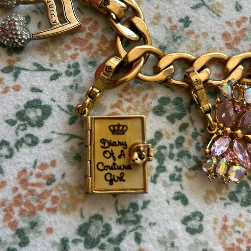 Y2K Juicy Couture charm bracelet with removable charms - Picture 5 of 14